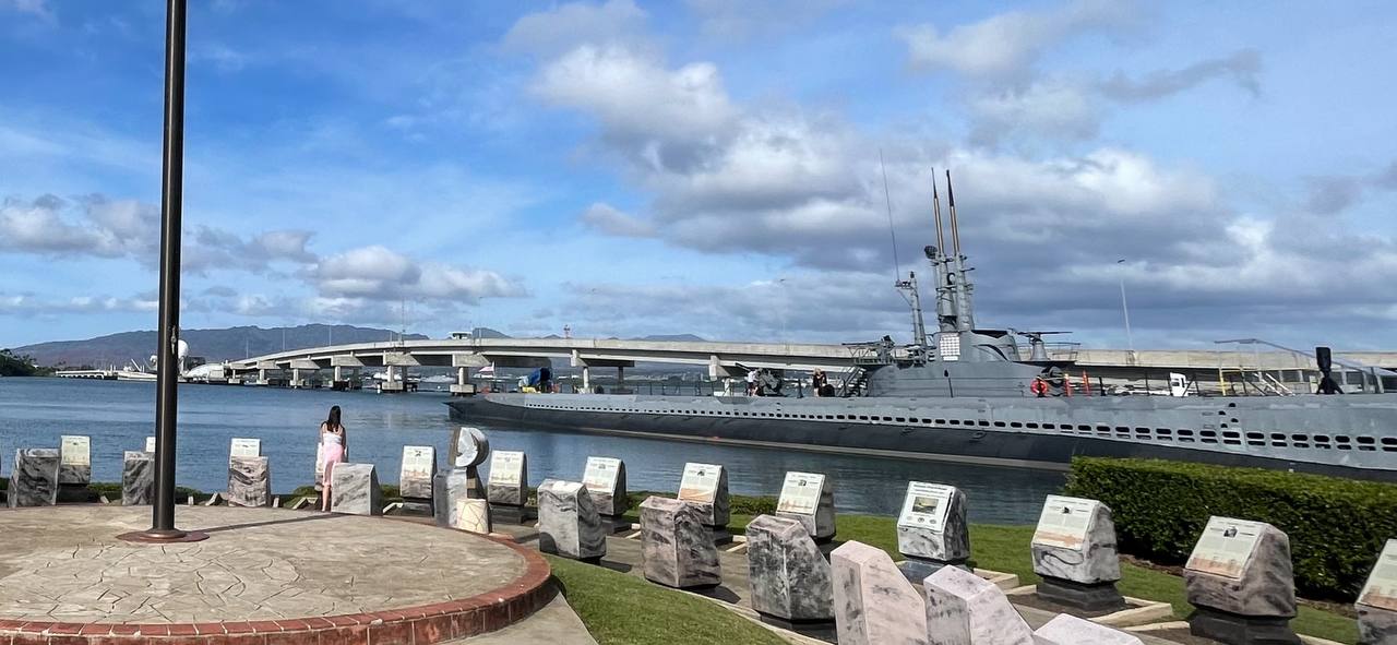 Located in Bowfin submarine Park, the Submarine Memorial Circle